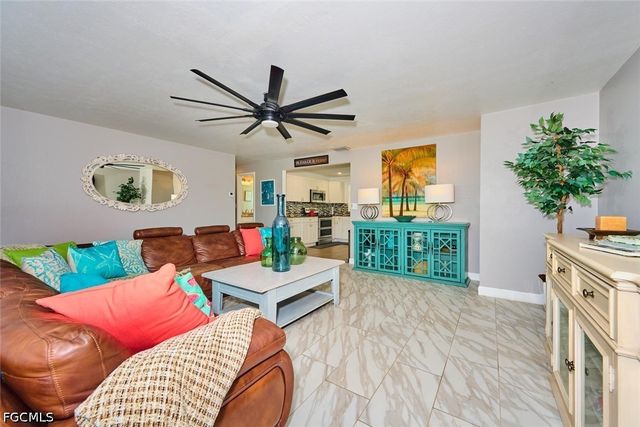 2212 Crystal DR, Fort Myers, FL 33907