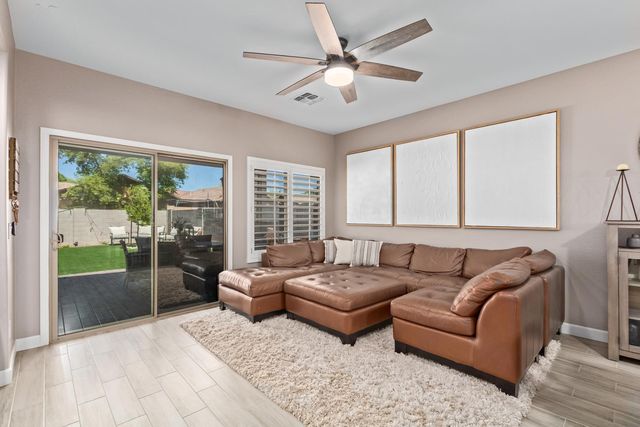 11810 W Villa Chula Lane, Sun City, AZ 85373