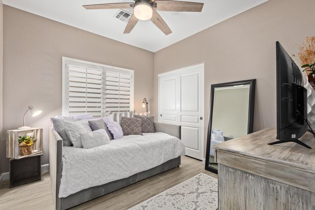 11810 W Villa Chula Lane, Sun City, AZ 85373