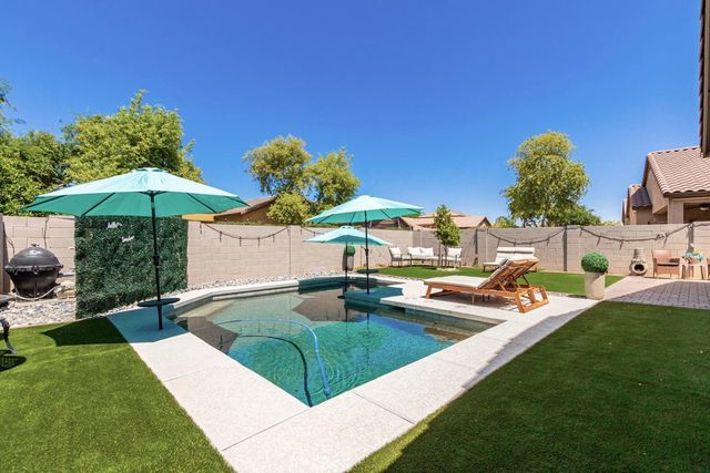 11810 W Villa Chula Lane, Sun City, AZ 85373