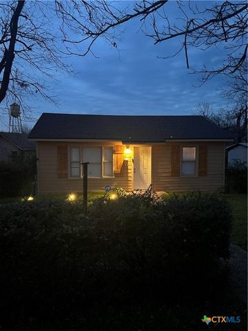 704 E Ave N, Temple, TX 76504