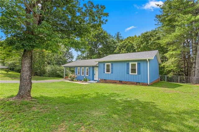 5304 Oswego Court, Tobaccoville, NC 27050
