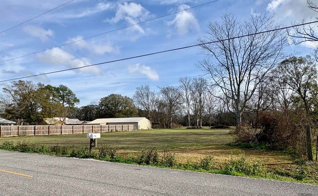 Ernest Floyd Rd, Gonzales, LA 70737