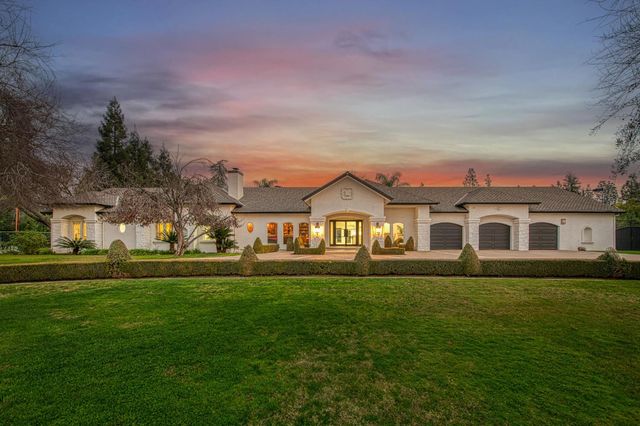 6386 N Forkner Avenue, Fresno, CA 93711