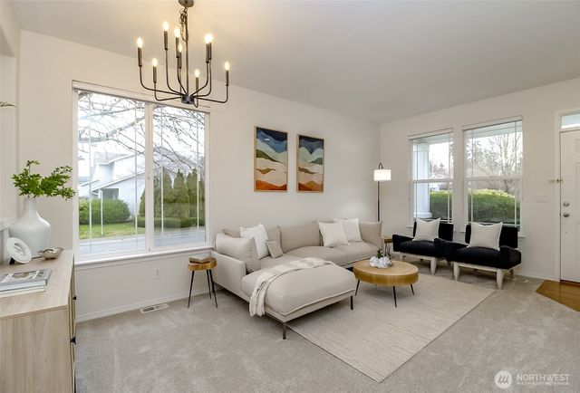 15204 48th Avenue SE, Everett, WA 98208