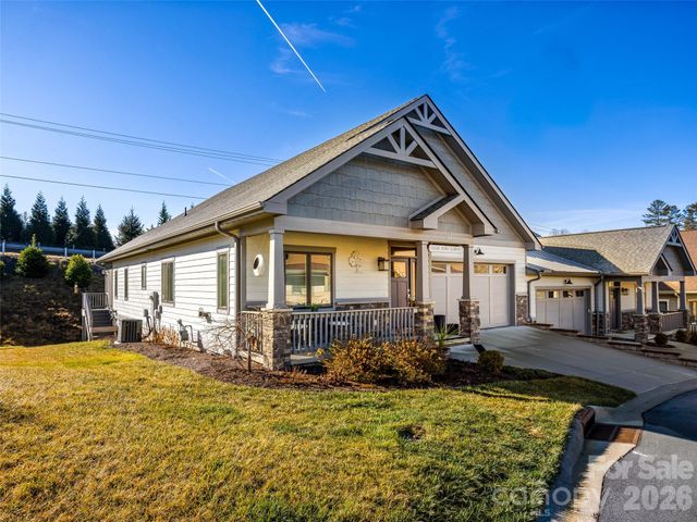 211 Sports Village Drive, Hendersonville, NC 28739