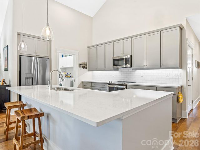 211 Sports Village Drive, Hendersonville, NC 28739