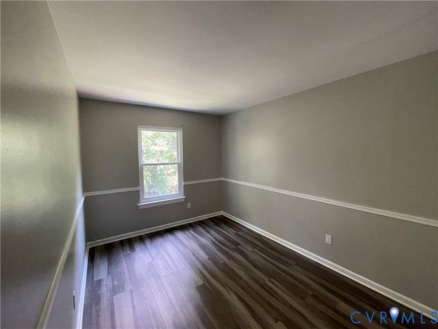 911 Grayfox Cir, Richmond, VA 23223