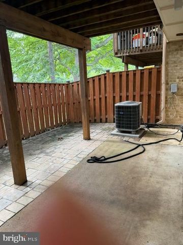 4406 FOREST GLEN CT, Annandale, VA 22003