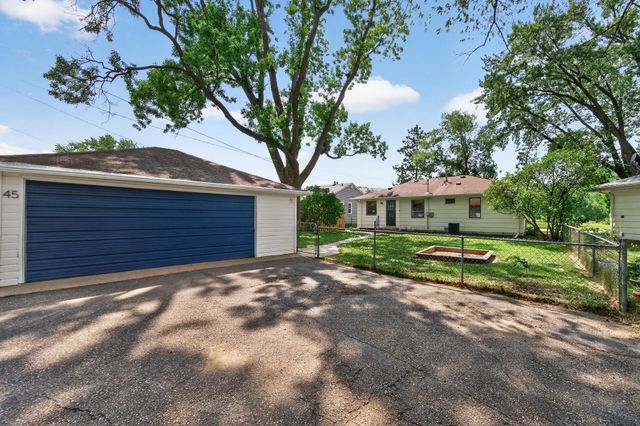 45 21st Avenue N, Hopkins, MN 55343