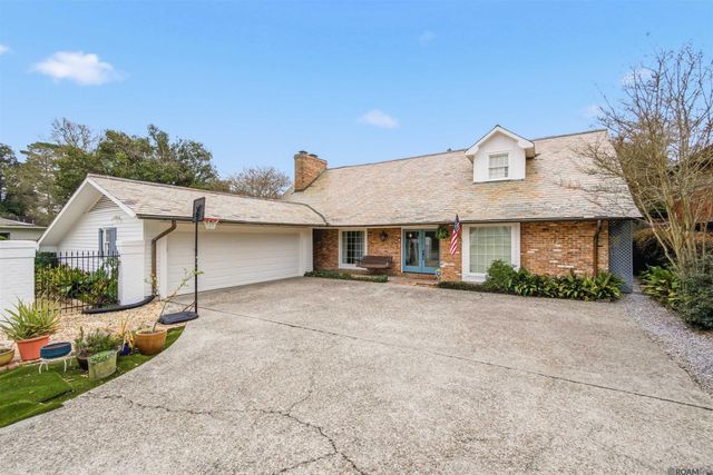 2424 Broussard St, Baton Rouge, LA 70808