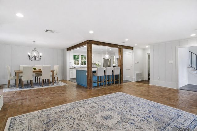 2424 Broussard St, Baton Rouge, LA 70808