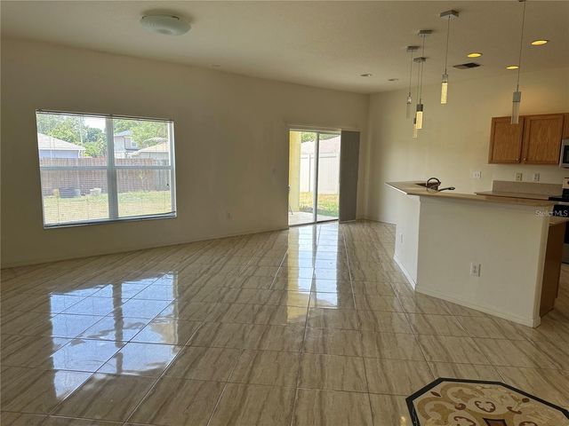 903 COADE STONE DRIVE, Seffner, FL 33584