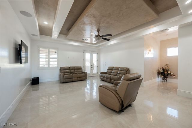 1721 South Tioga Way, Las Vegas, NV 89117