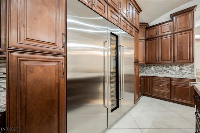 1721 South Tioga Way, Las Vegas, NV 89117