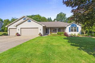 3133 WESTMORE LANE, Green Bay, WI 54313