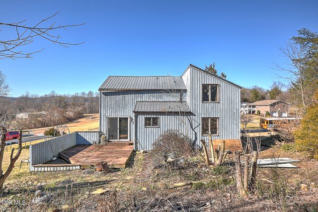 211 Sunny Hill Court, Fall Branch, TN 37656