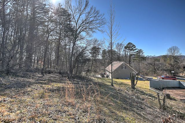 211 Sunny Hill Court, Fall Branch, TN 37656