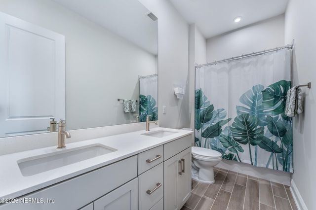 295 PALOMAR Drive, St. Johns, FL 32259