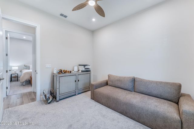 295 PALOMAR Drive, St. Johns, FL 32259