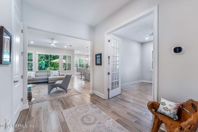 295 PALOMAR Drive, St. Johns, FL 32259