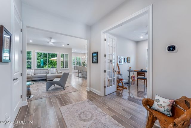 295 PALOMAR Drive, St. Johns, FL 32259