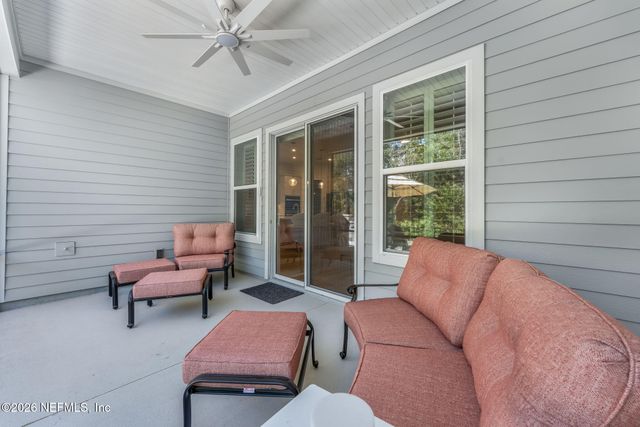 295 PALOMAR Drive, St. Johns, FL 32259