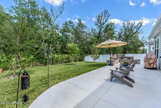 295 PALOMAR Drive, St. Johns, FL 32259