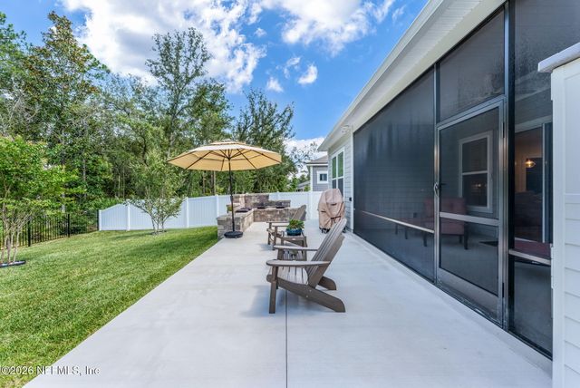 295 PALOMAR Drive, St. Johns, FL 32259
