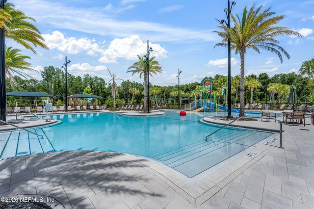 295 PALOMAR Drive, St. Johns, FL 32259