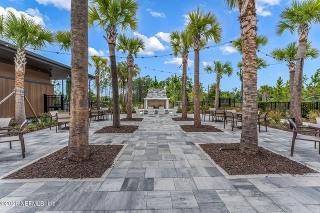 295 PALOMAR Drive, St. Johns, FL 32259