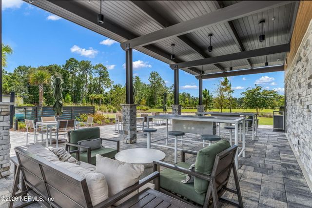 295 PALOMAR Drive, St. Johns, FL 32259