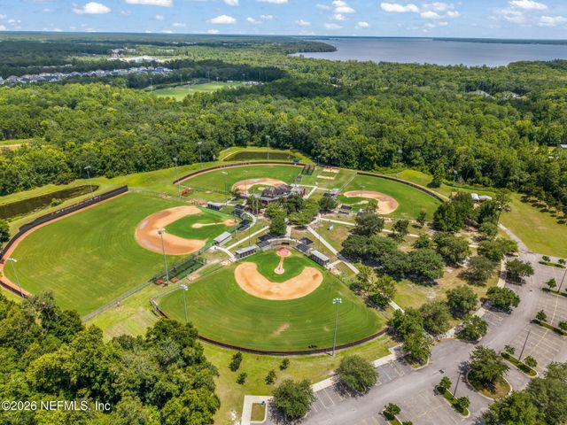 295 PALOMAR Drive, St. Johns, FL 32259