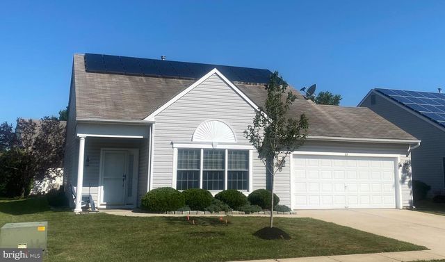 85 WAGON WHEEL LN, Columbus, NJ 08022