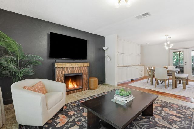 3817 Springbranch Drive, Benbrook, TX 76116