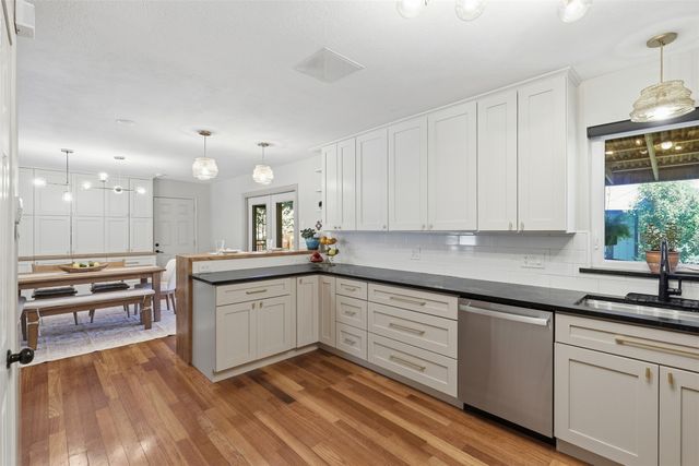 3817 Springbranch Drive, Benbrook, TX 76116