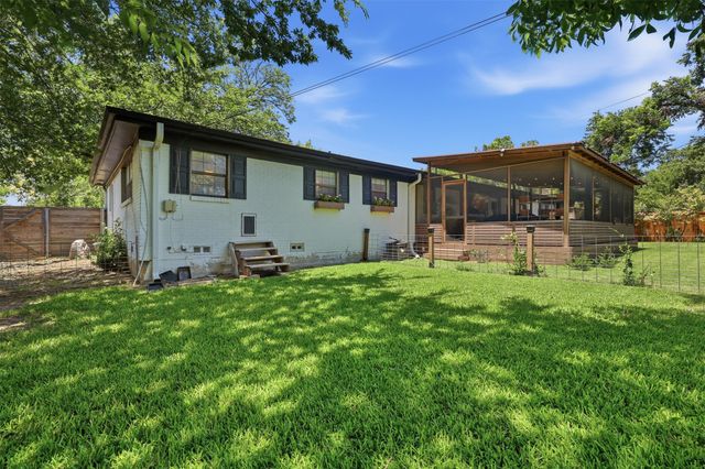 3817 Springbranch Drive, Benbrook, TX 76116