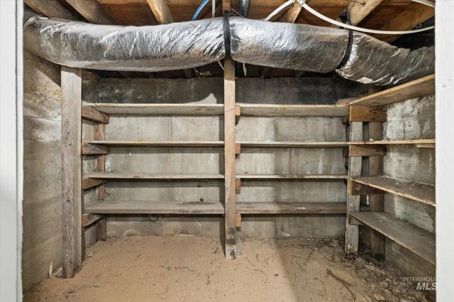 511 10th Ave N, Nampa, ID 83687