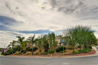 802 Roadrunner Way, Perris, CA 92570
