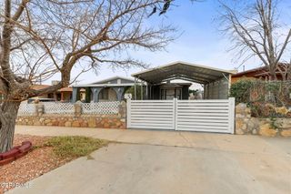 2704 MCKINLEY Avenue, El Paso, TX 79930