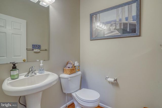 52 EIGER CT, Dover, DE 19904