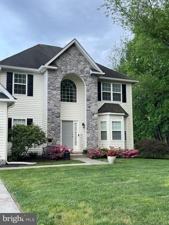 52 EIGER CT, Dover, DE 19904