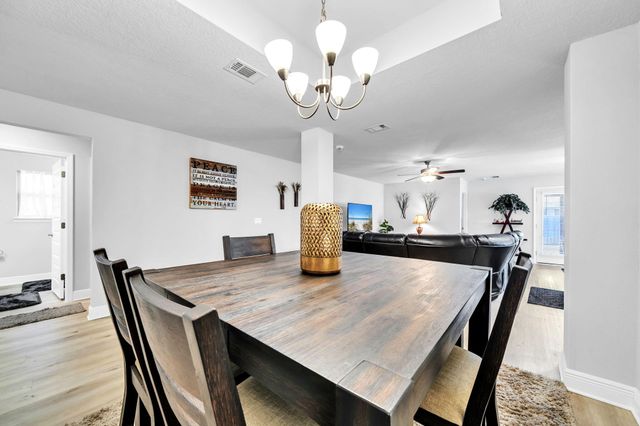 125 Ridgeway Circle, Crestview, FL 32536