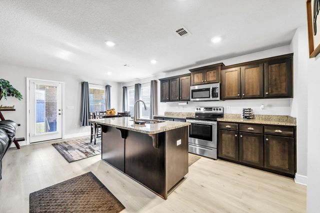 125 Ridgeway Circle, Crestview, FL 32536