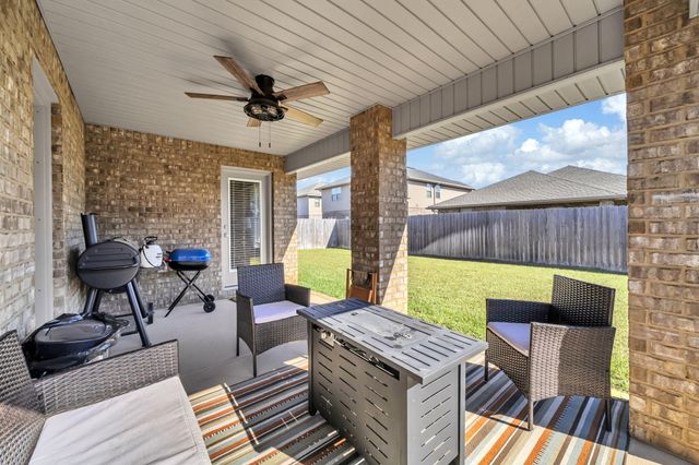 125 Ridgeway Circle, Crestview, FL 32536