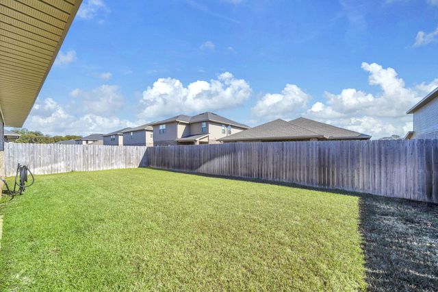 125 Ridgeway Circle, Crestview, FL 32536