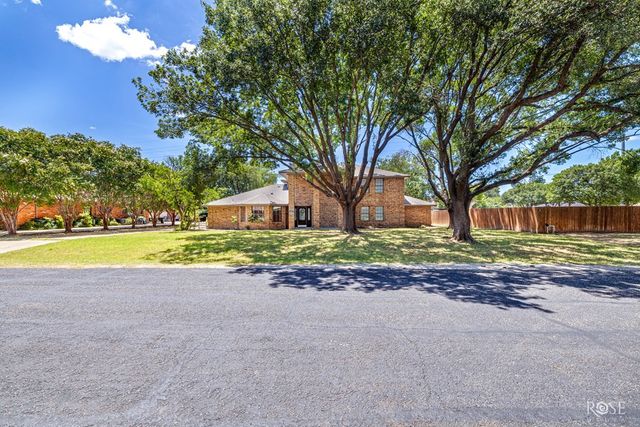 6009 Equestrian Boulevard, San Angelo, TX 76904