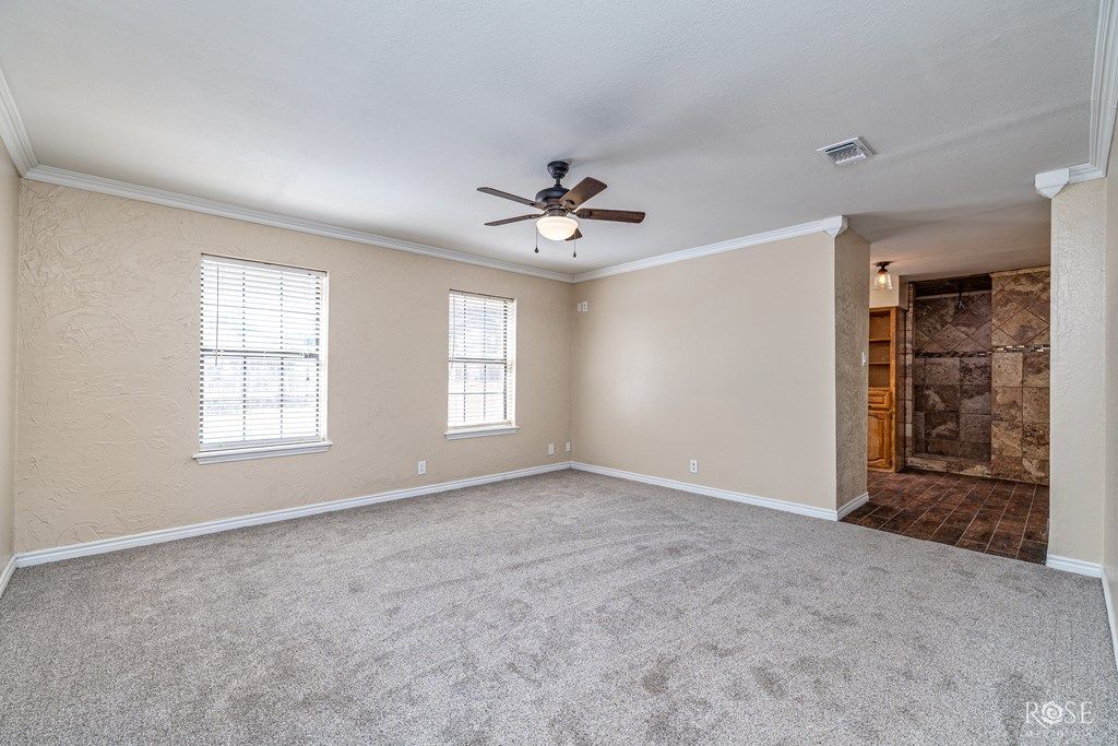 Image 18 of property listing at 6009 Equestrian Blvd, San Angelo, TX 76904