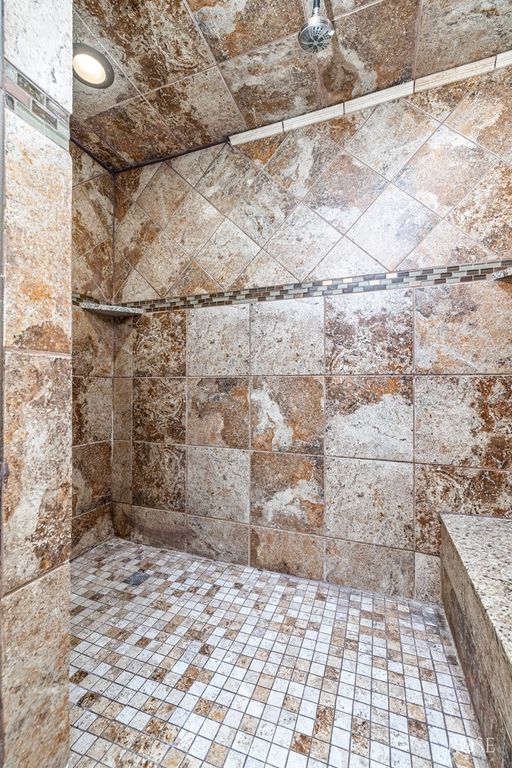 Image 21 of property listing at 6009 Equestrian Blvd, San Angelo, TX 76904