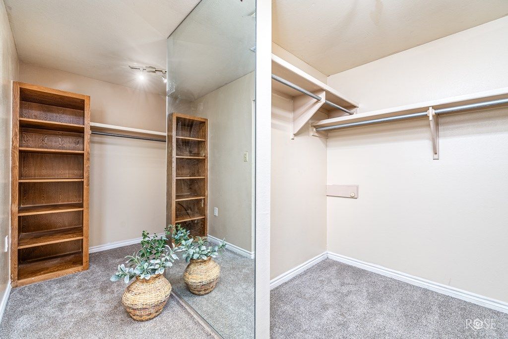 Image 22 of property listing at 6009 Equestrian Blvd, San Angelo, TX 76904